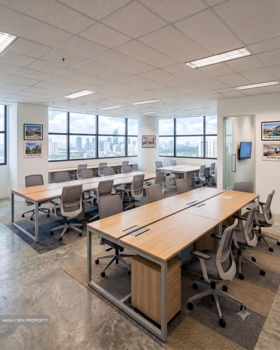 Valley Point (D10), Office #585396151